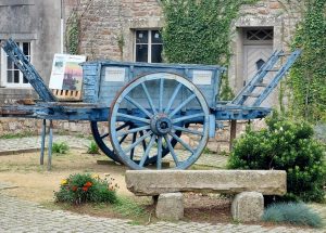 Locronan-5