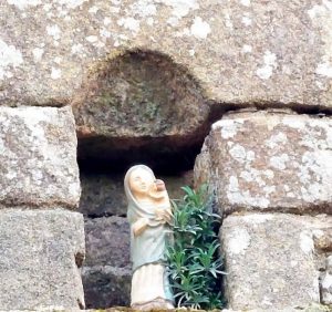 Locronan-27