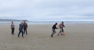 2026 10 12-Jeu-de-ballon-sur-lestran-8